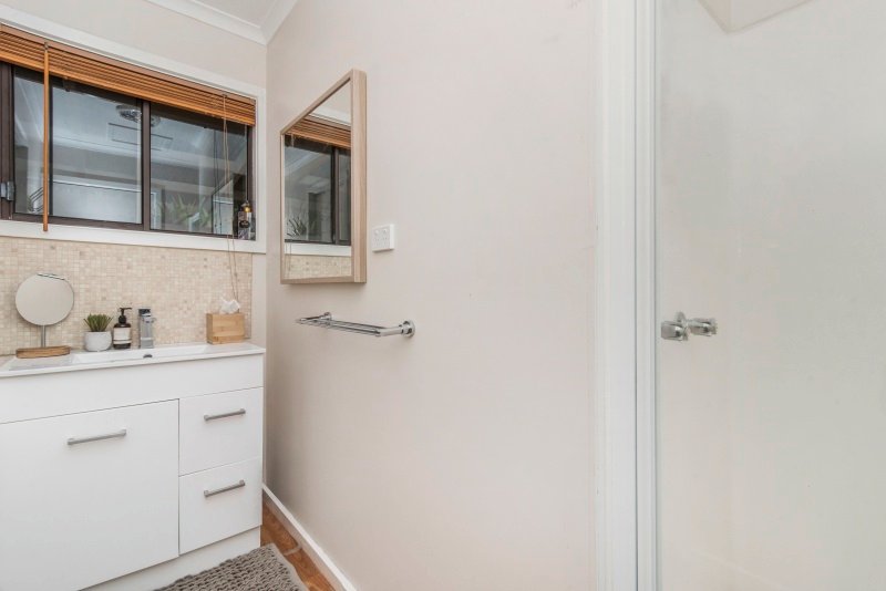 2/98 Holmes Road BENDIGO 5
