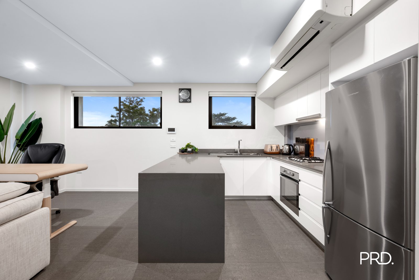 29/8 John Tipping Grove PENRITH 7