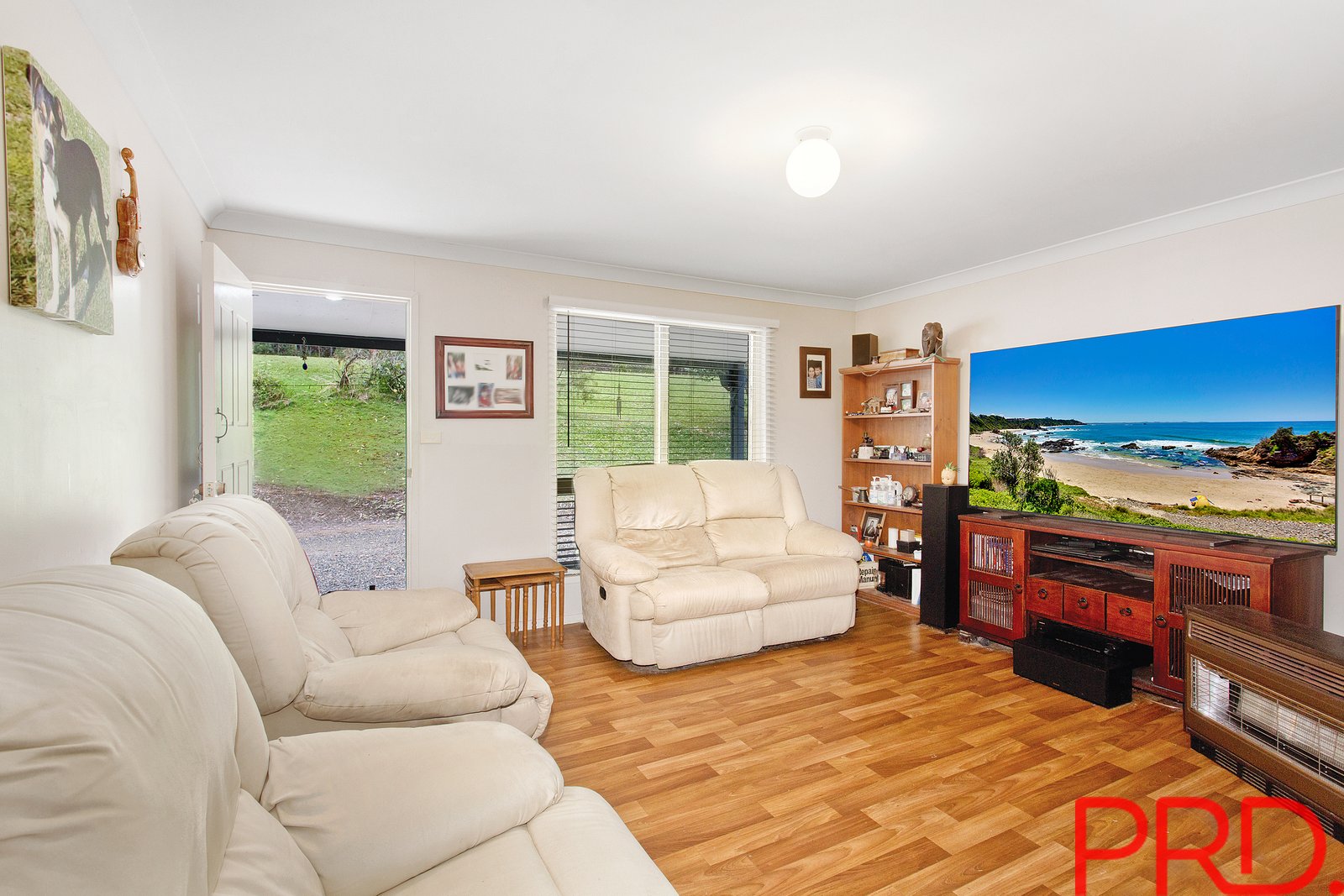 298 Long Point Drive LAKE CATHIE 10