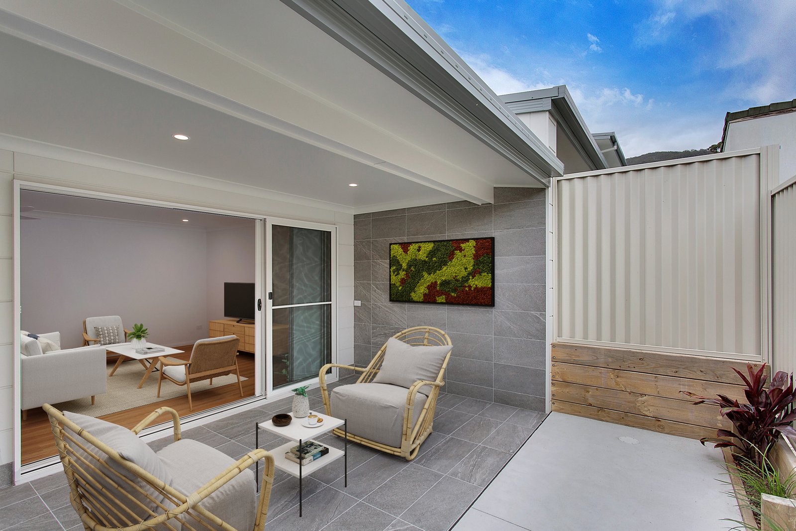 2/98 Lord Street LAURIETON 5