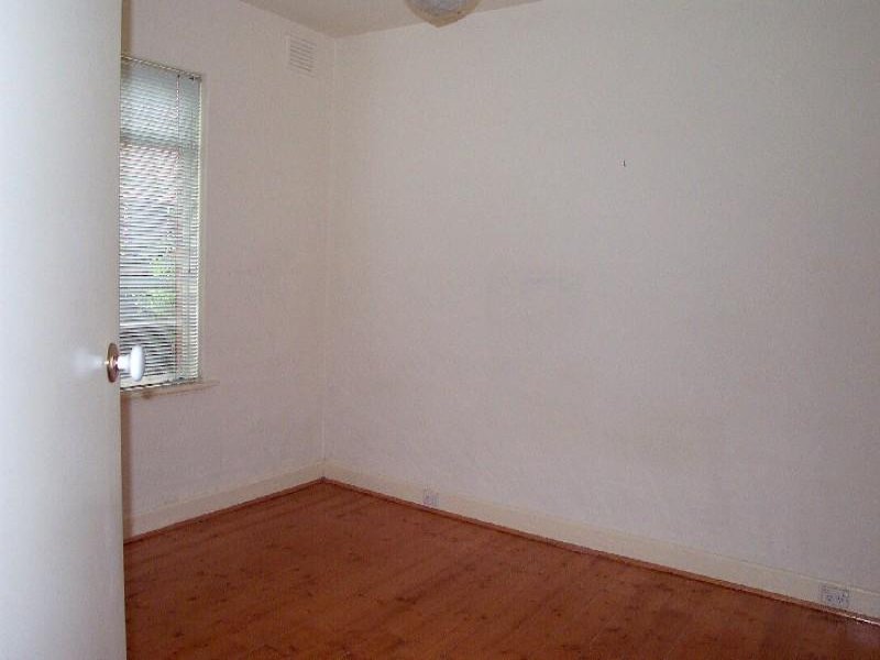 Gallery: 2/98 Park Street
