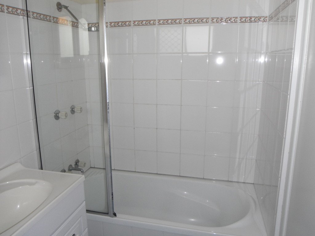 2/98 Vernon Street NUNDAH 4