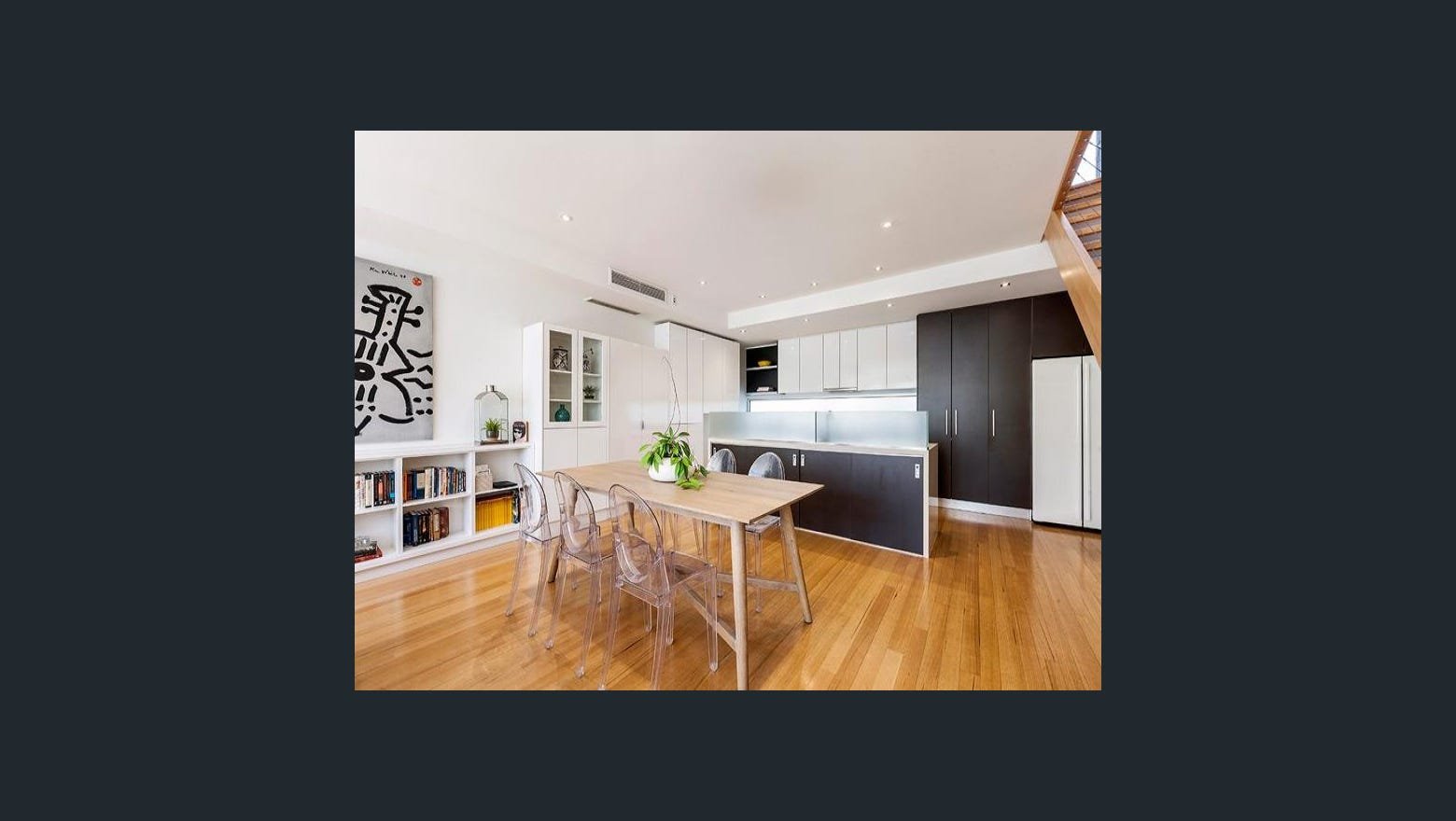 Gallery: 2/98 Westbury Street