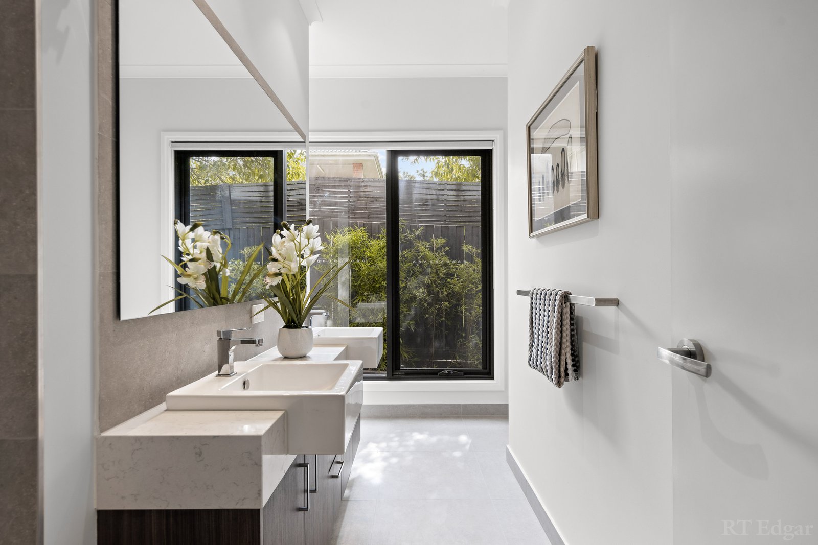 Real Estate and Property in 2/99 Kenmare Street, Mont Albert North, VIC