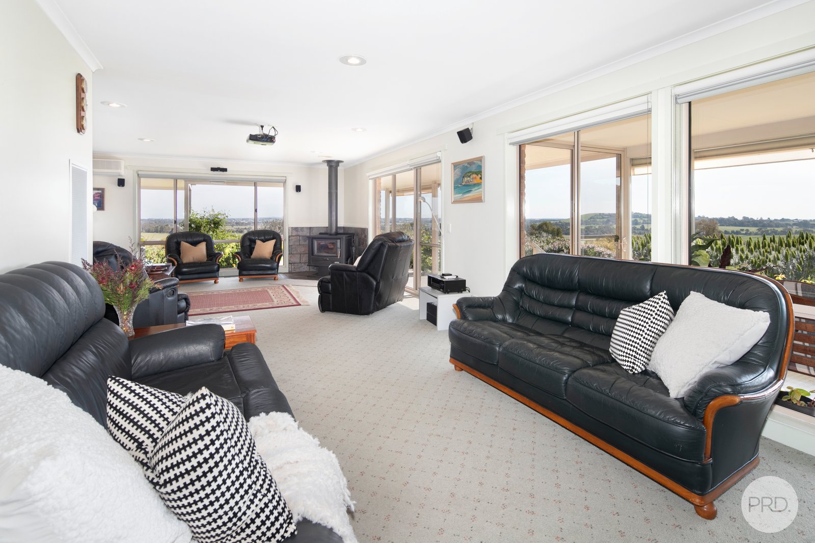 299 Slatey Creek Road North INVERMAY 9