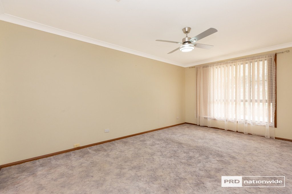 299 Tintinhull Road TINTINHULL 9