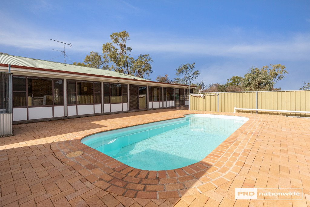 299 Tintinhull Road TINTINHULL 19