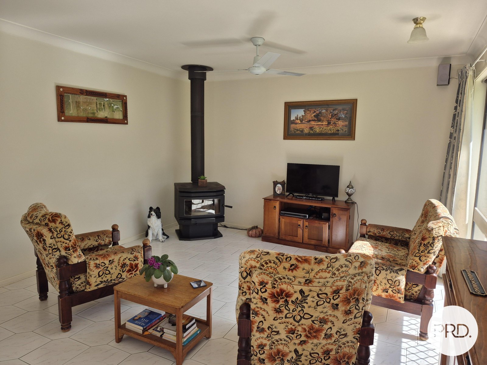 299 Whitehouse Lane TAMWORTH 23