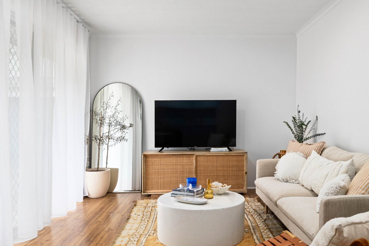 2/991 Gold Coast Highway Palm Beach 1