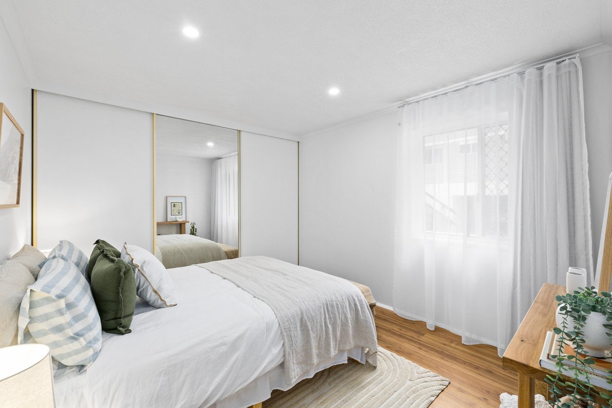 2/991 Gold Coast Highway Palm Beach 3