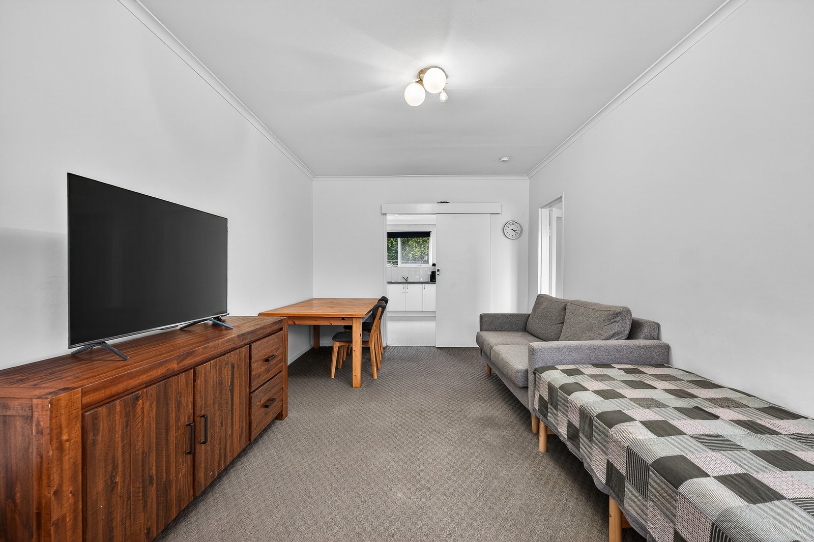 Gallery: 2/9A Argyle Street