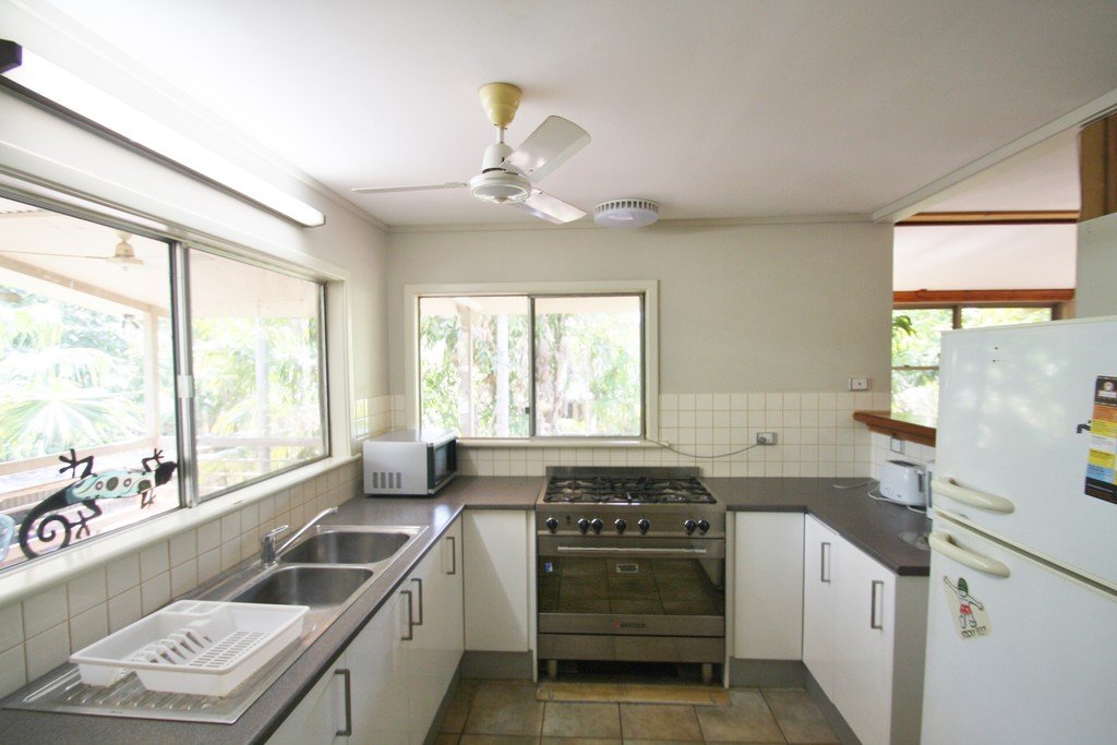 29B Hopton Street BROOME 6