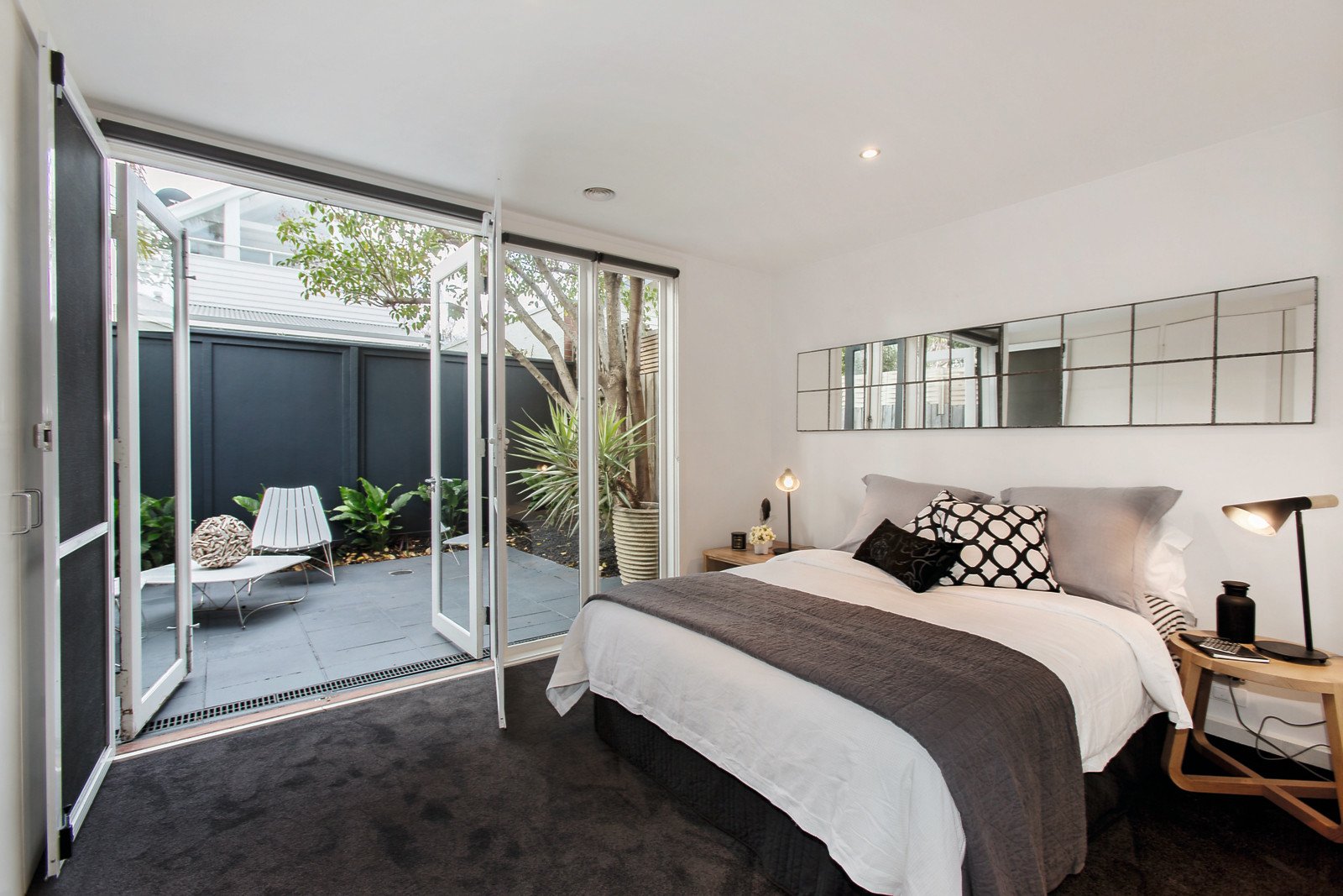 29d Little Page Street, Albert Park, VIC