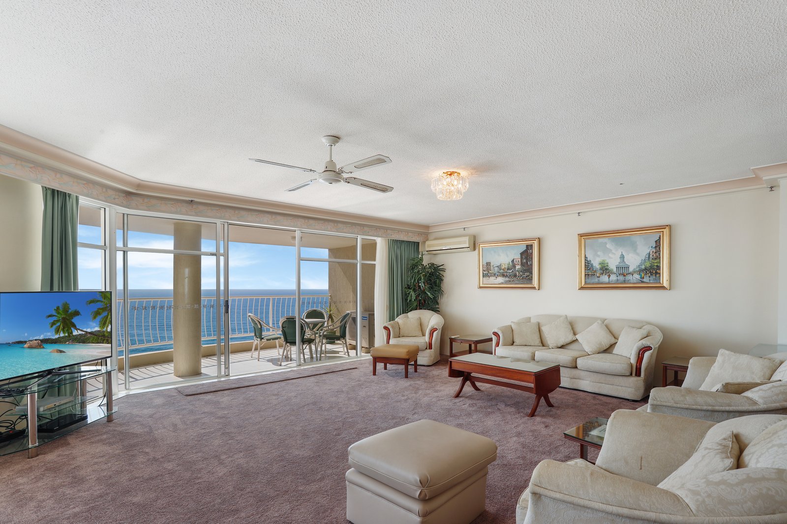 29H/238 The Esplanade BURLEIGH HEADS 4