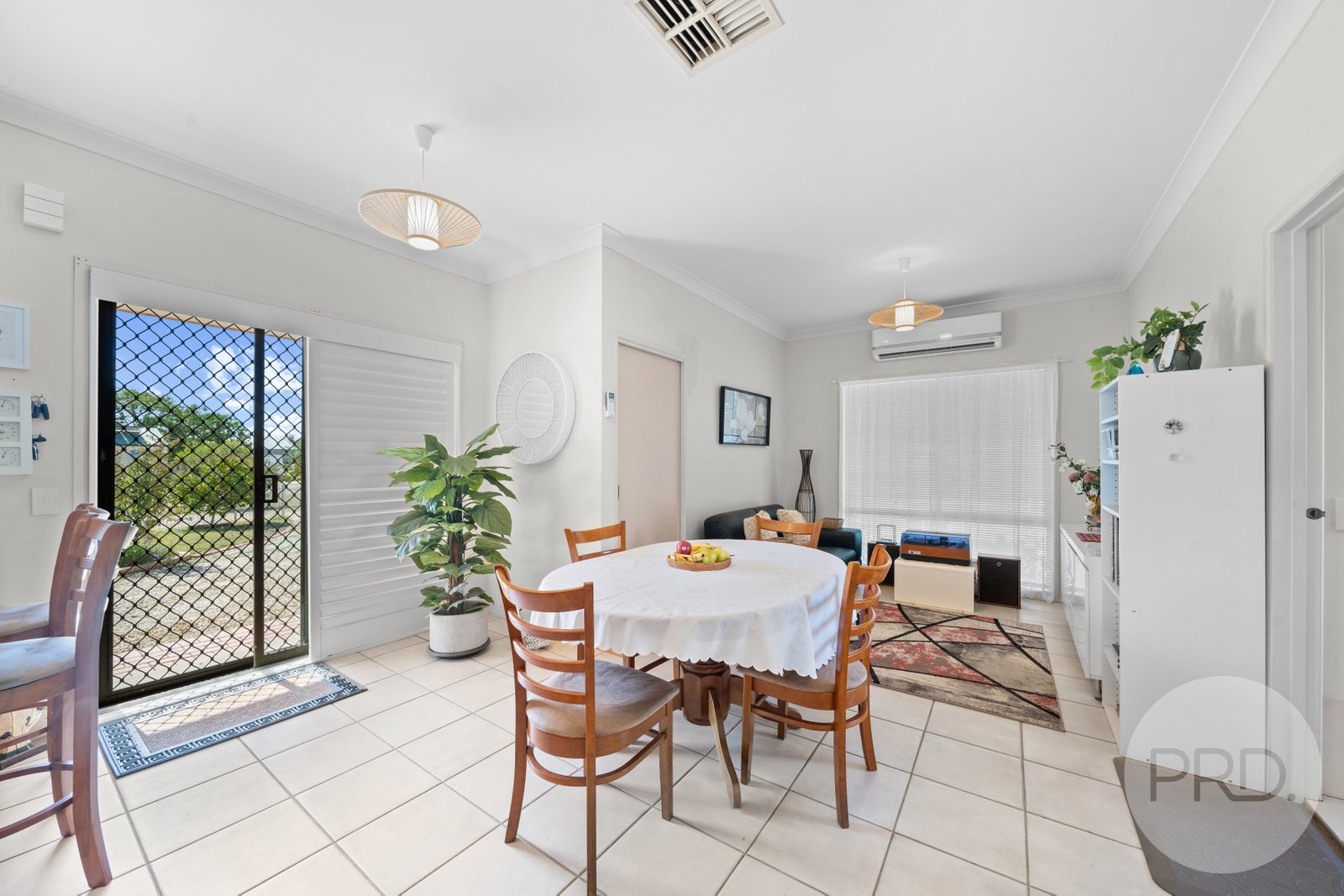 2A Anna Street URANA 7