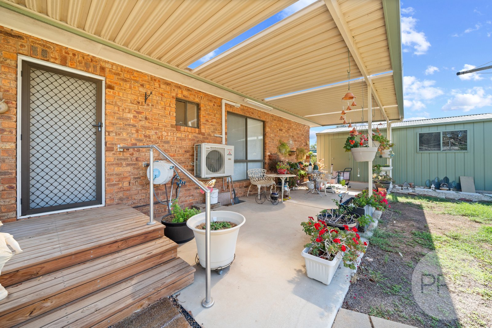 2A Anna Street URANA 14