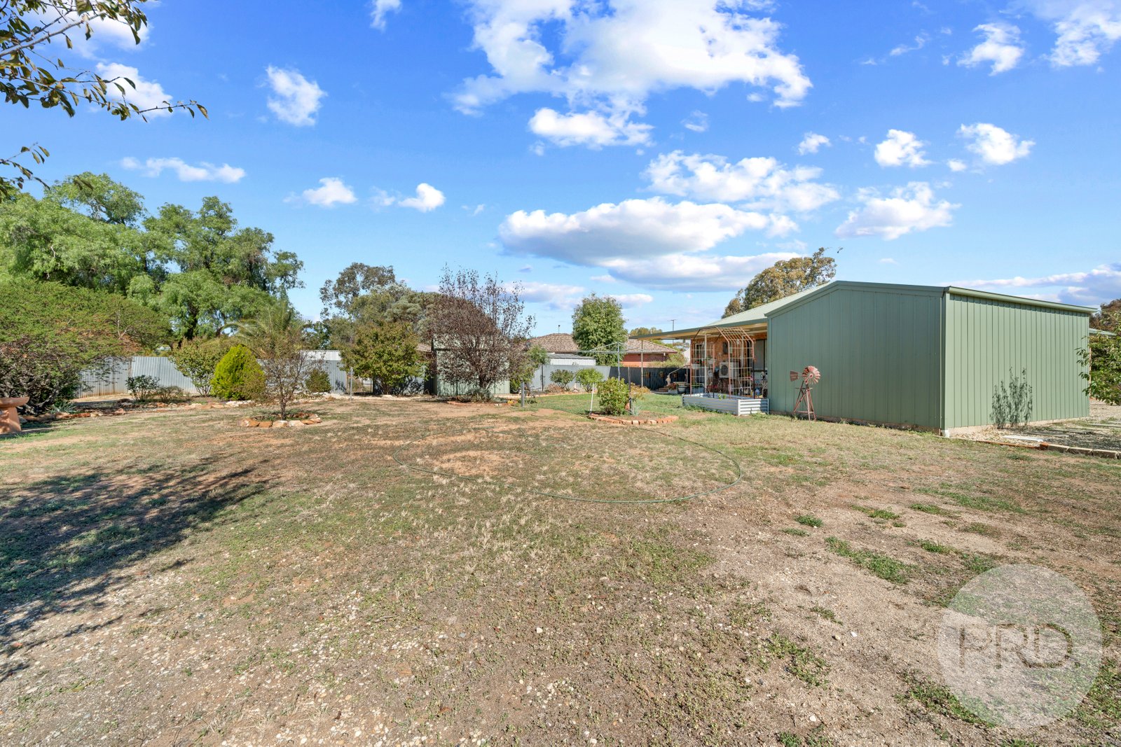 2A Anna Street URANA 16