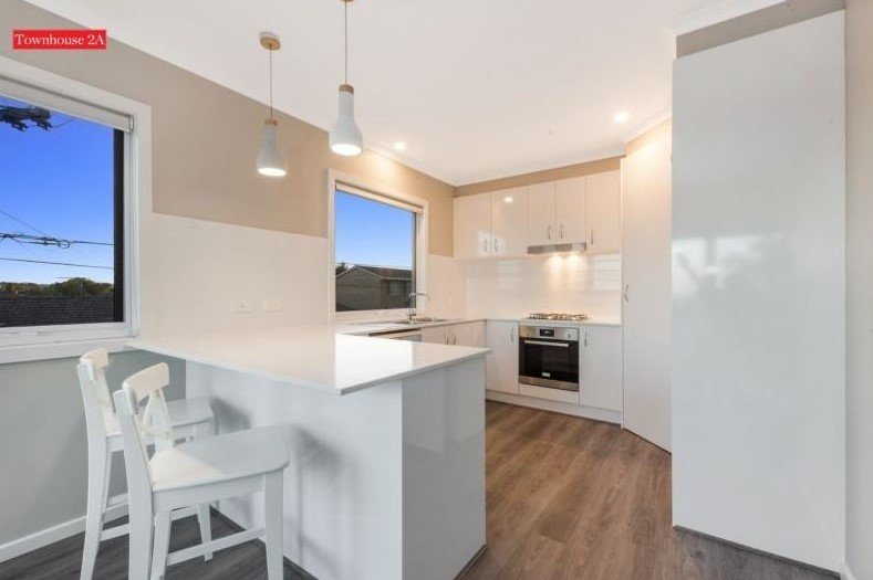 Gallery: 2A Azilemont Avenue