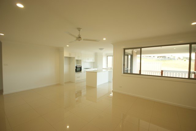 2A Banyo Close BONVILLE 2