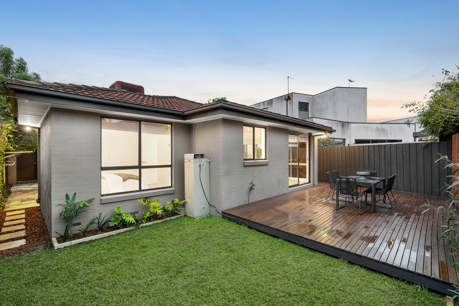 Gallery: 2A Bartlett Street