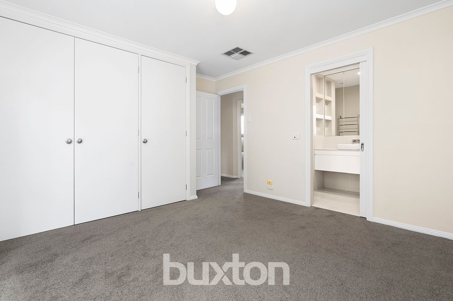 Gallery: 2A Bartlett Street