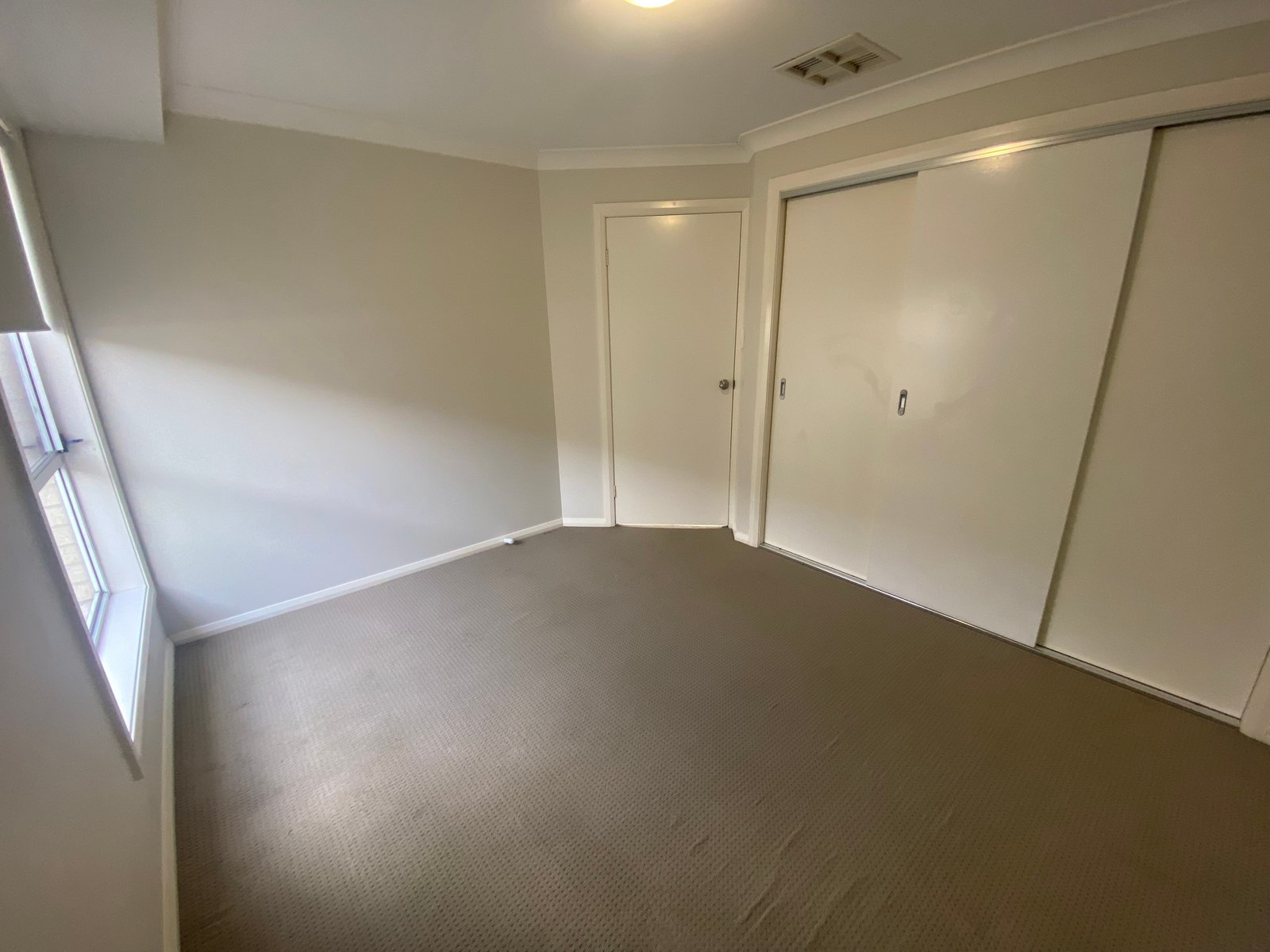 2a Bottlebrush Cove TAMWORTH 7