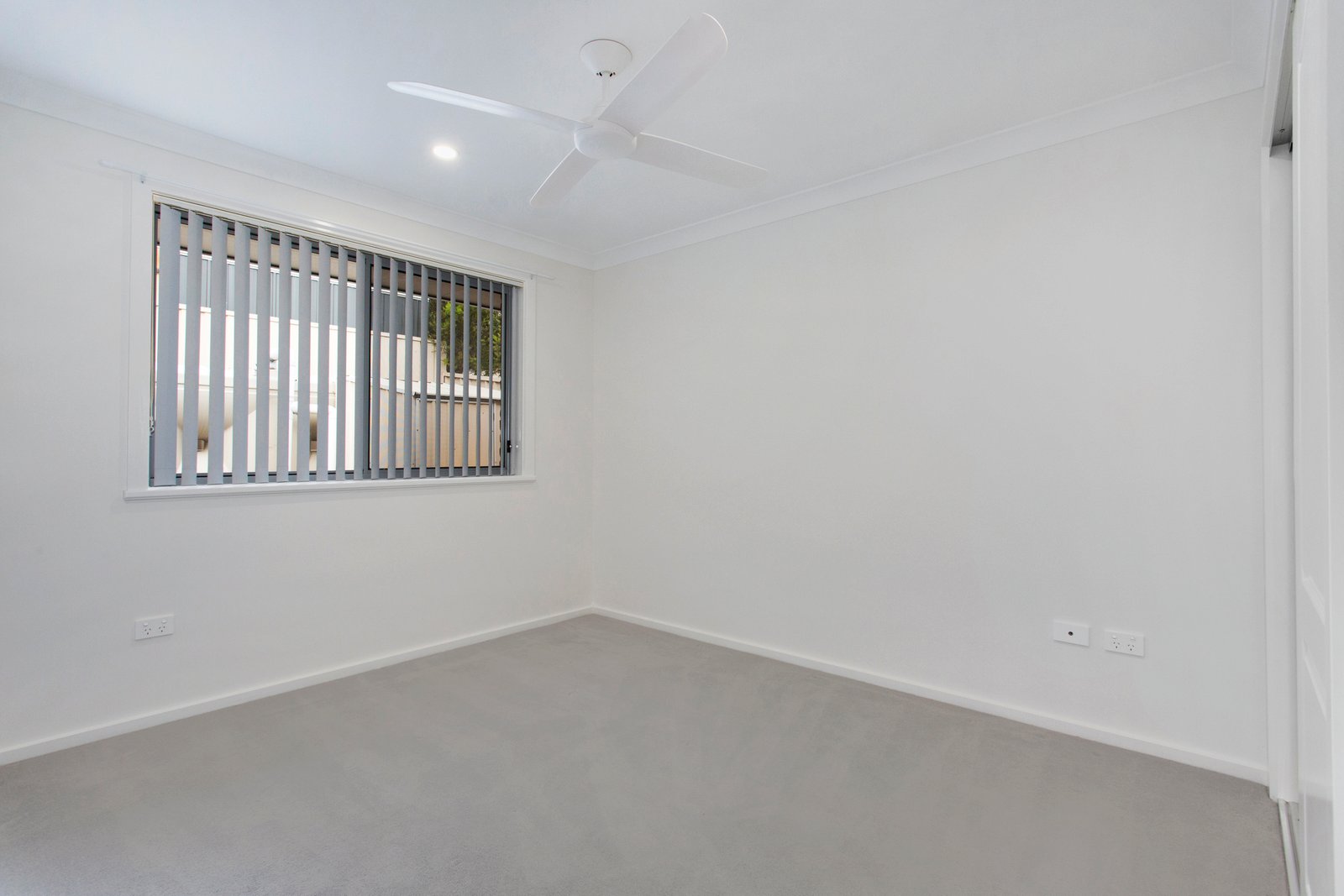 2a Bronzewing Terrace LAKEWOOD 10