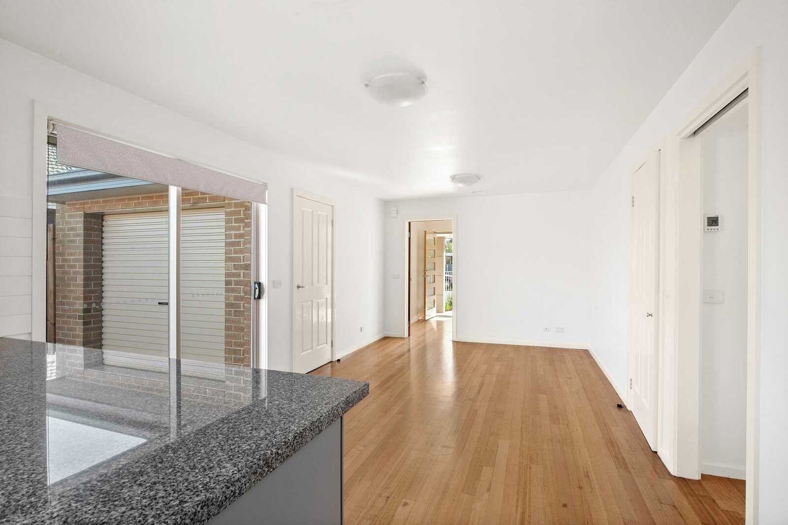 Gallery: 2A Clematis Avenue