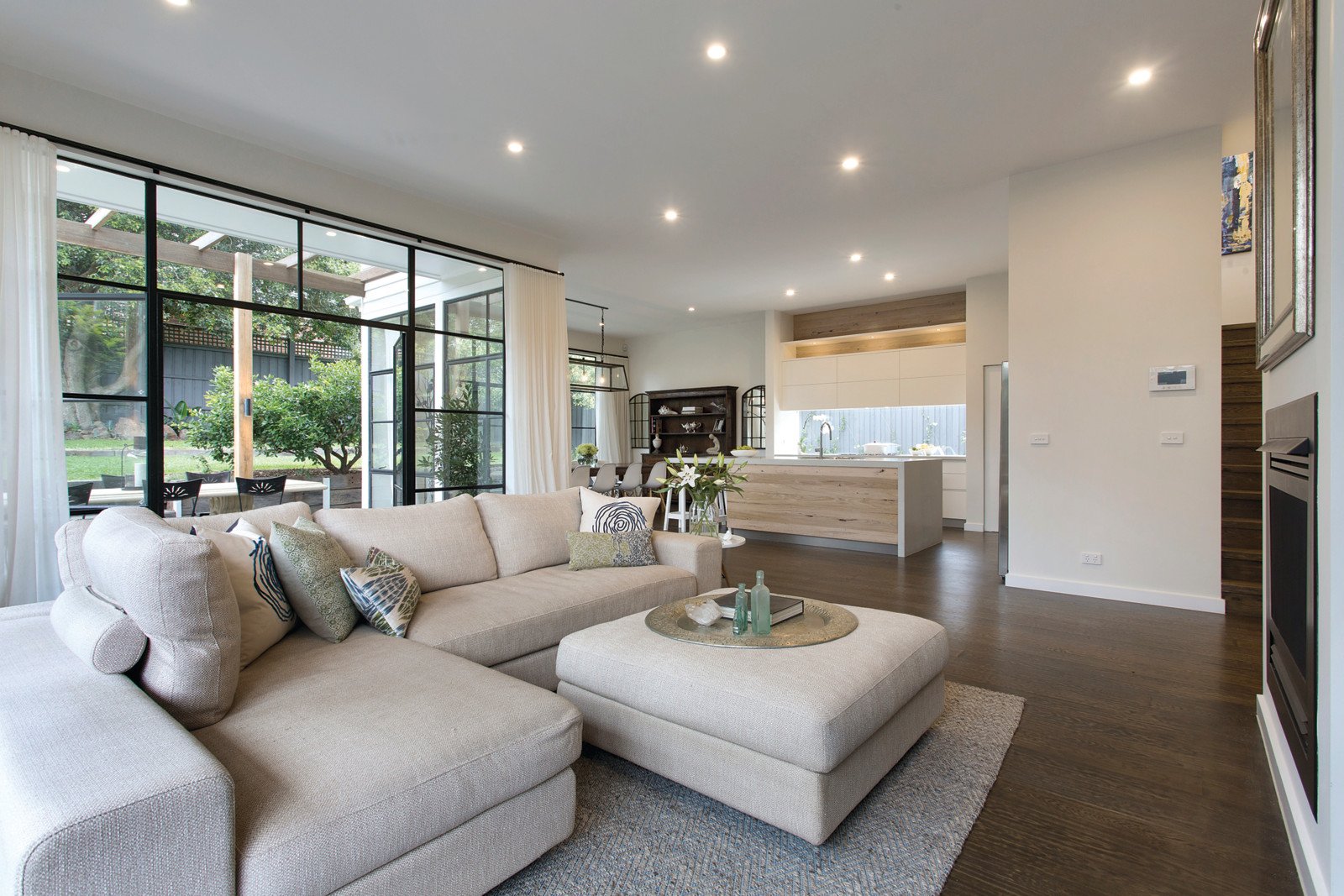 2a Dryden Street, Canterbury, VIC