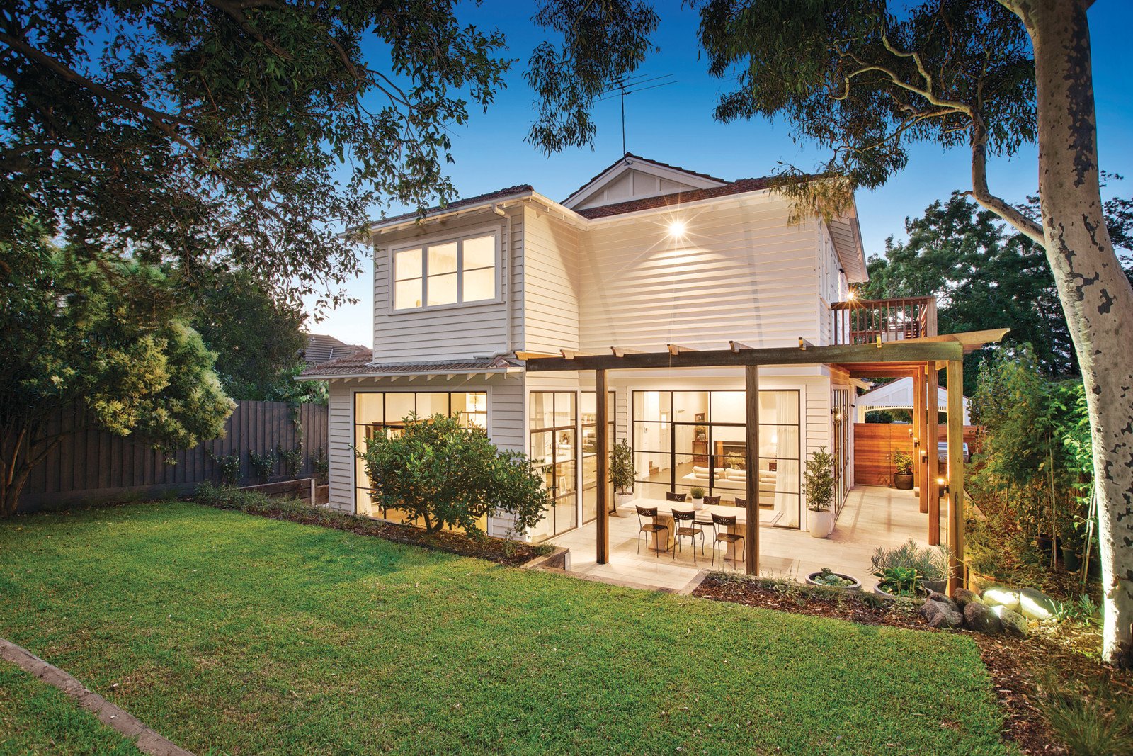 2a Dryden Street, Canterbury, VIC