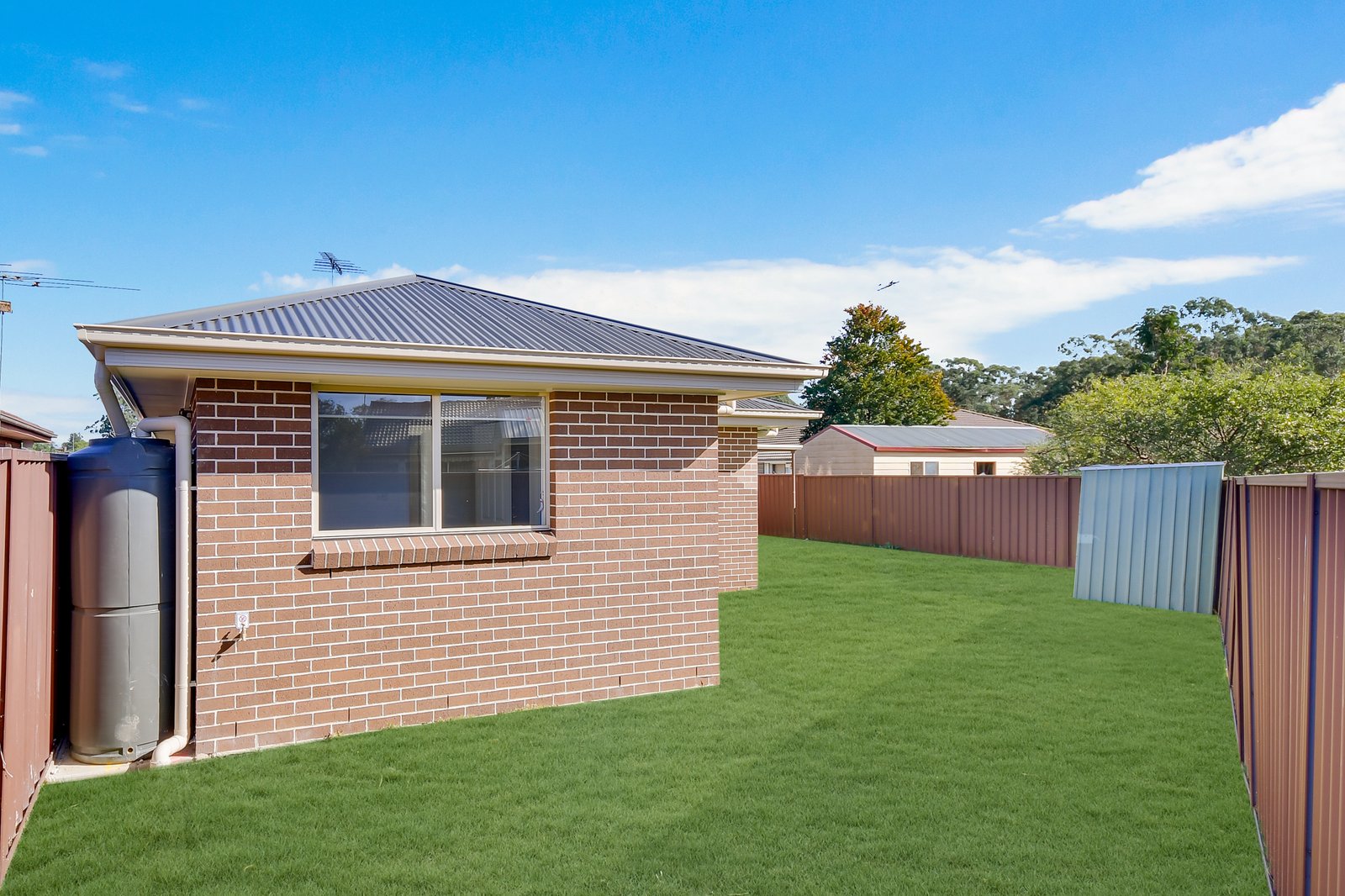 2A Endgate Glen WERRINGTON DOWNS 9