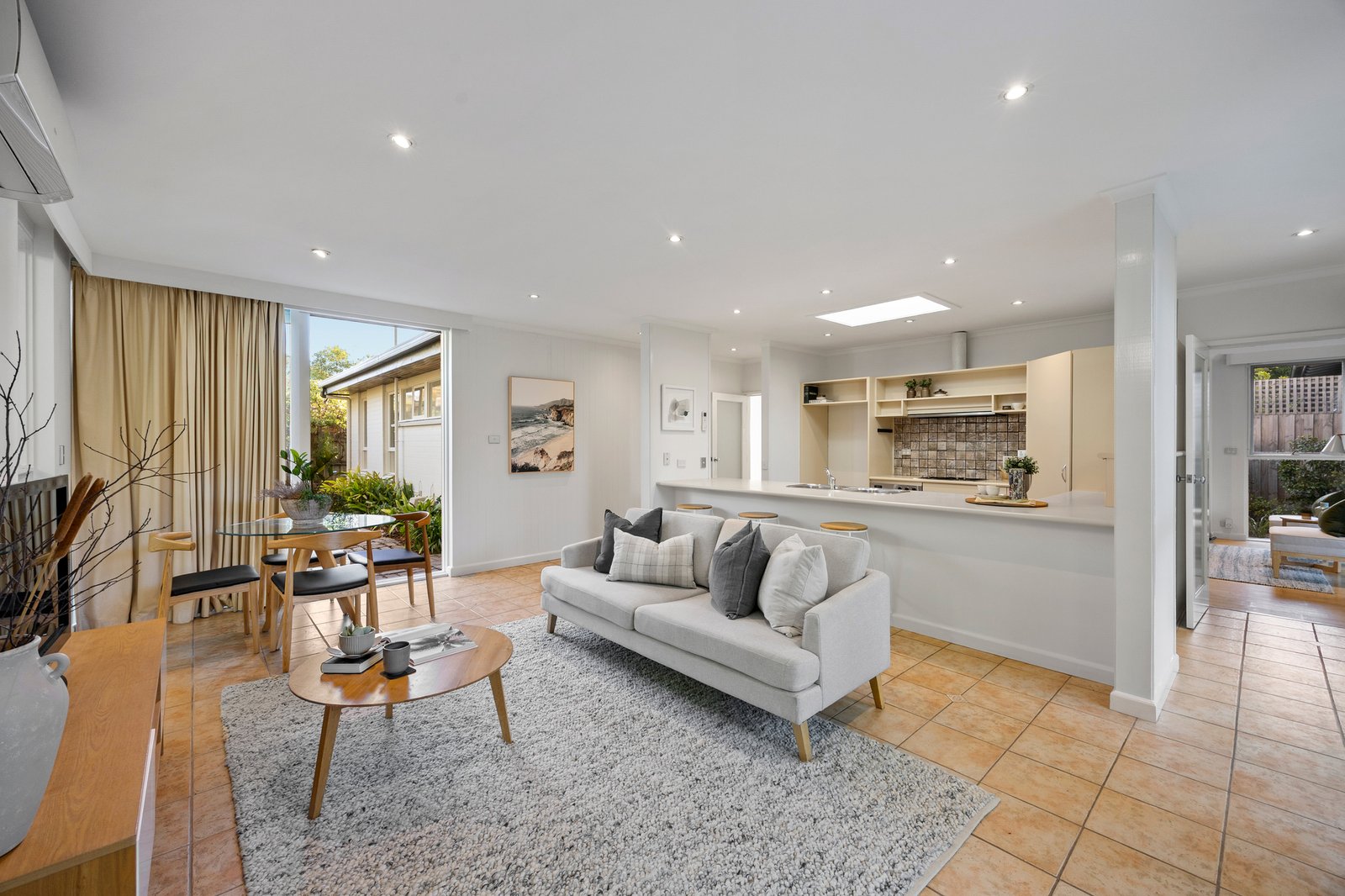 Gallery: 2A Erowal Street
