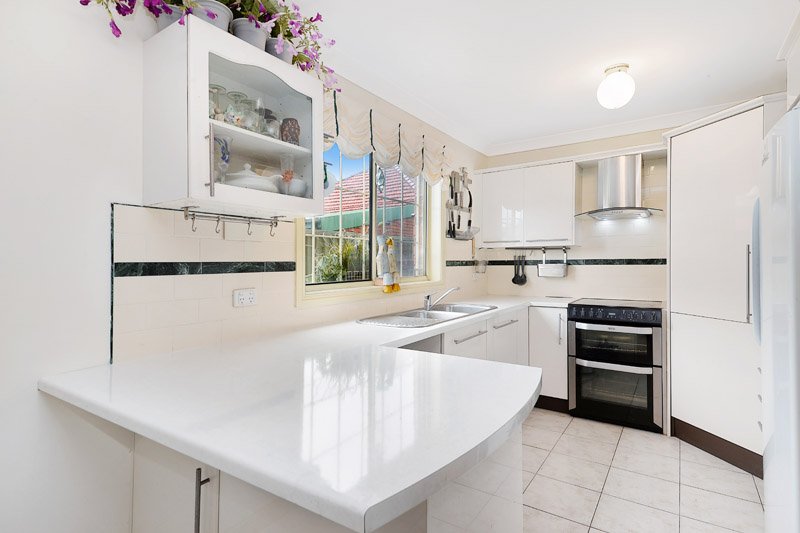 2A Eyre Street CHIFLEY 3