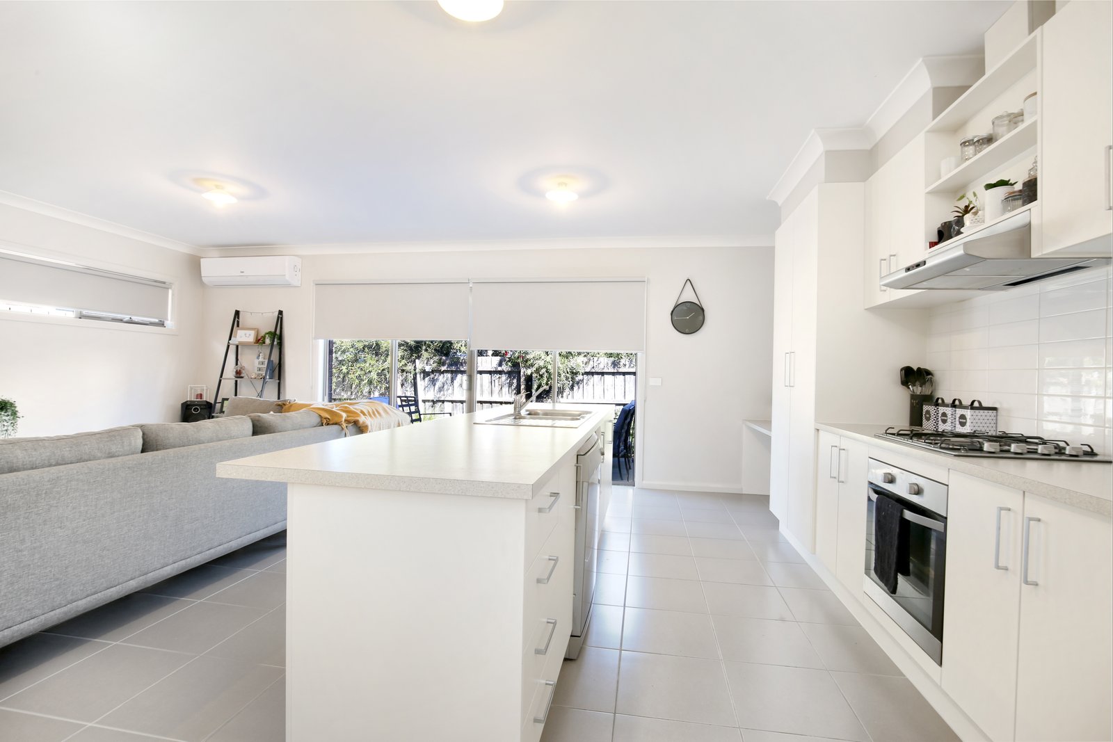 Gallery: 2A Falcon Street
