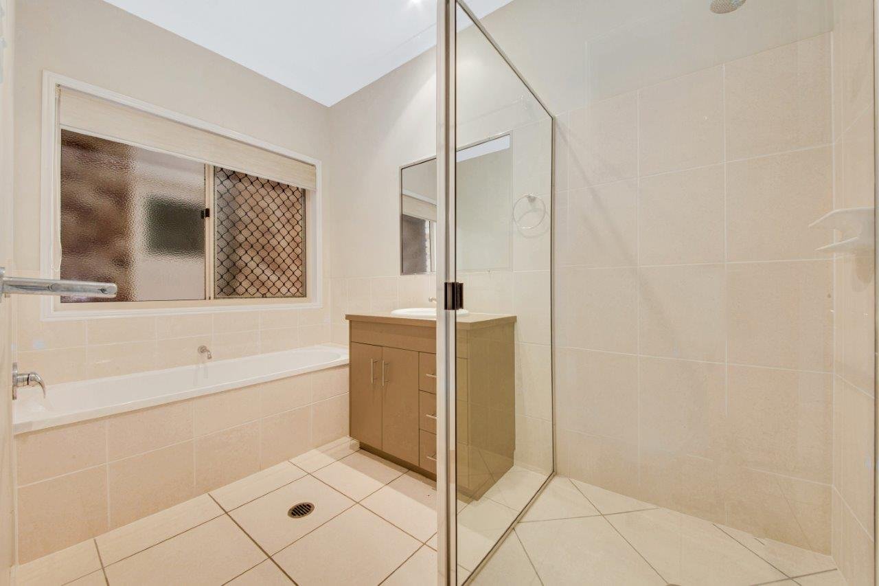 2A GOLF VIEW Drive BOYNE ISLAND 12