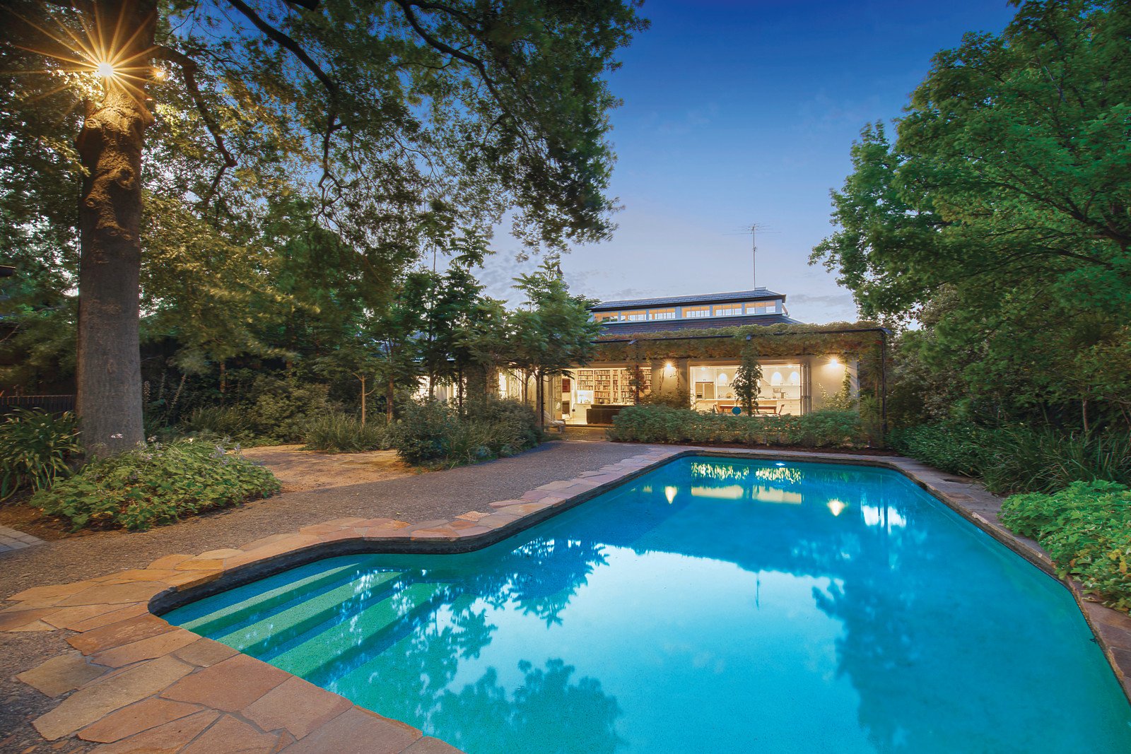 2a Hawthorn Grove, Hawthorn, VIC