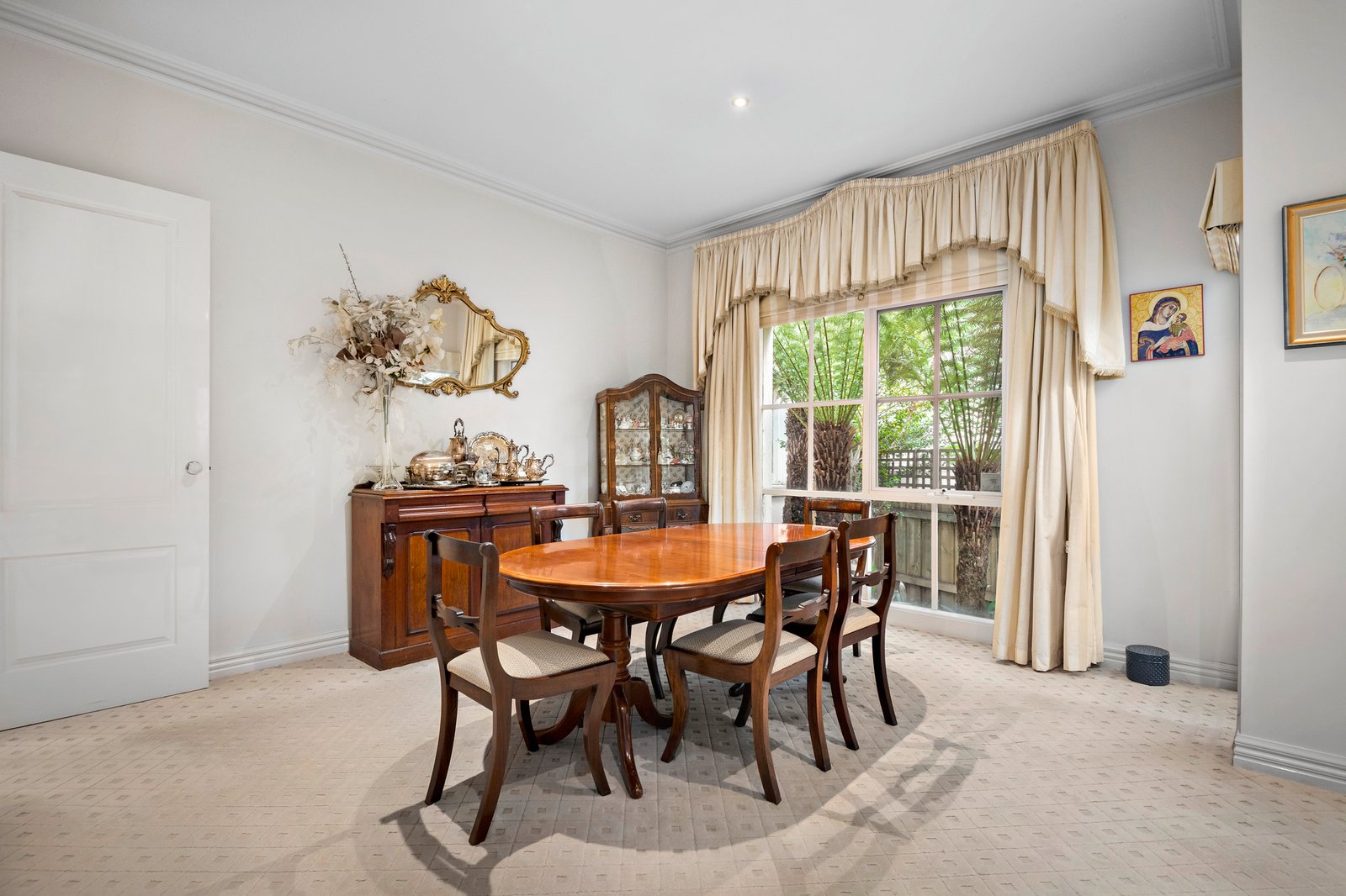 2A Highfield Grove, Kew, 3101