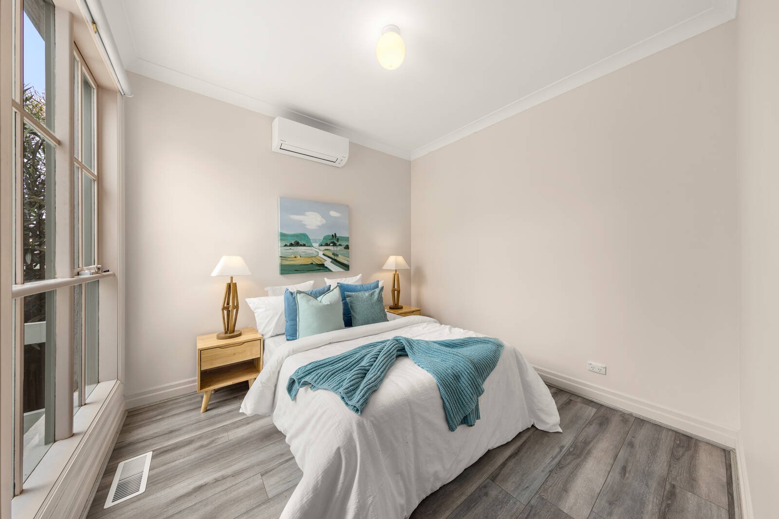 Real Estate and Property in 2A Hollsmoor Road, Camberwell, VIC