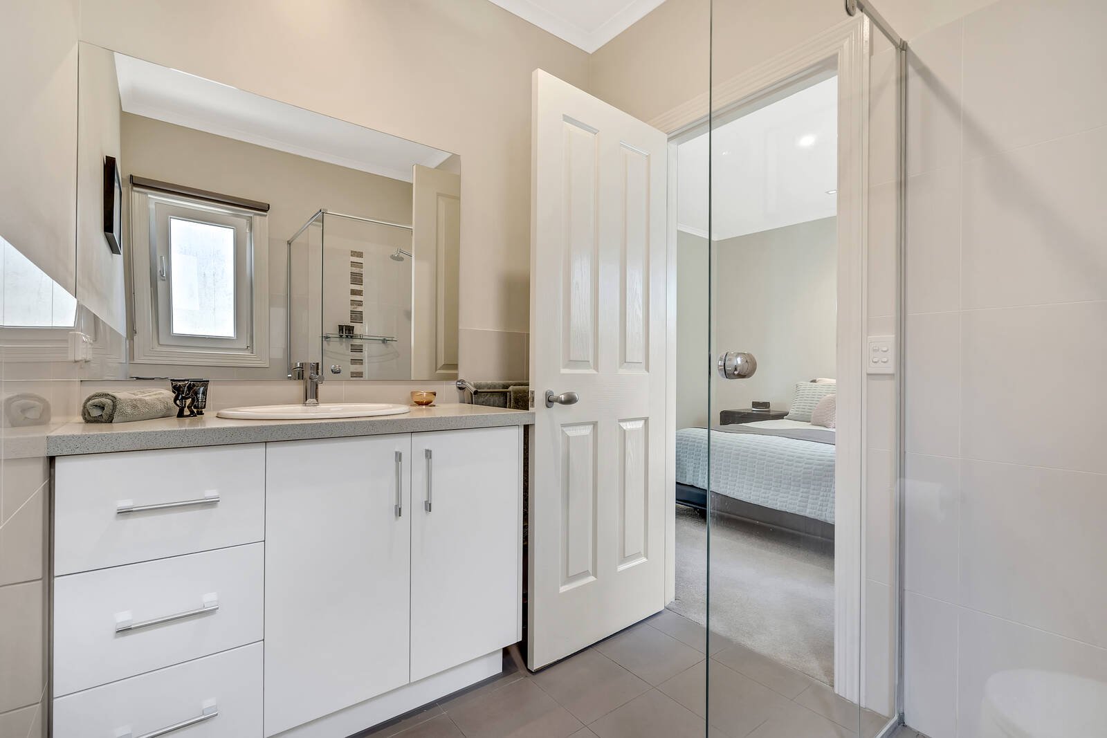 Real Estate and Property in 2A Howey Street, Gisborne, VIC