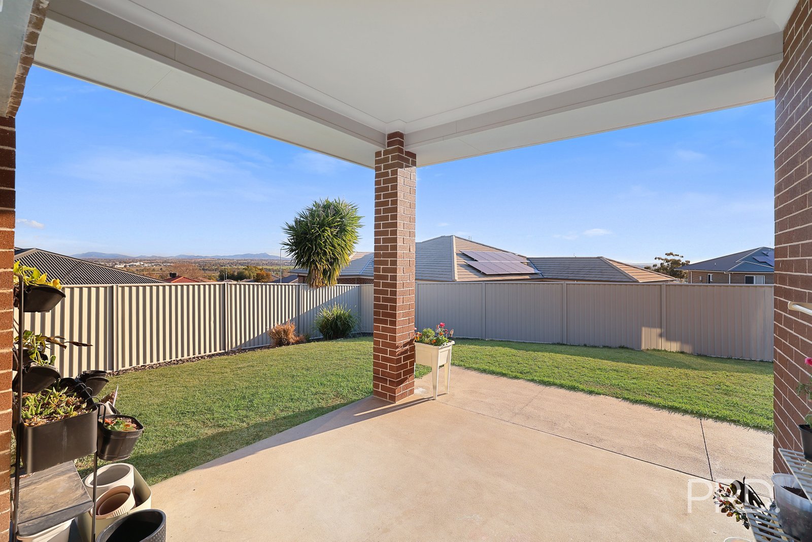 2a Kaputar Close TAMWORTH 17