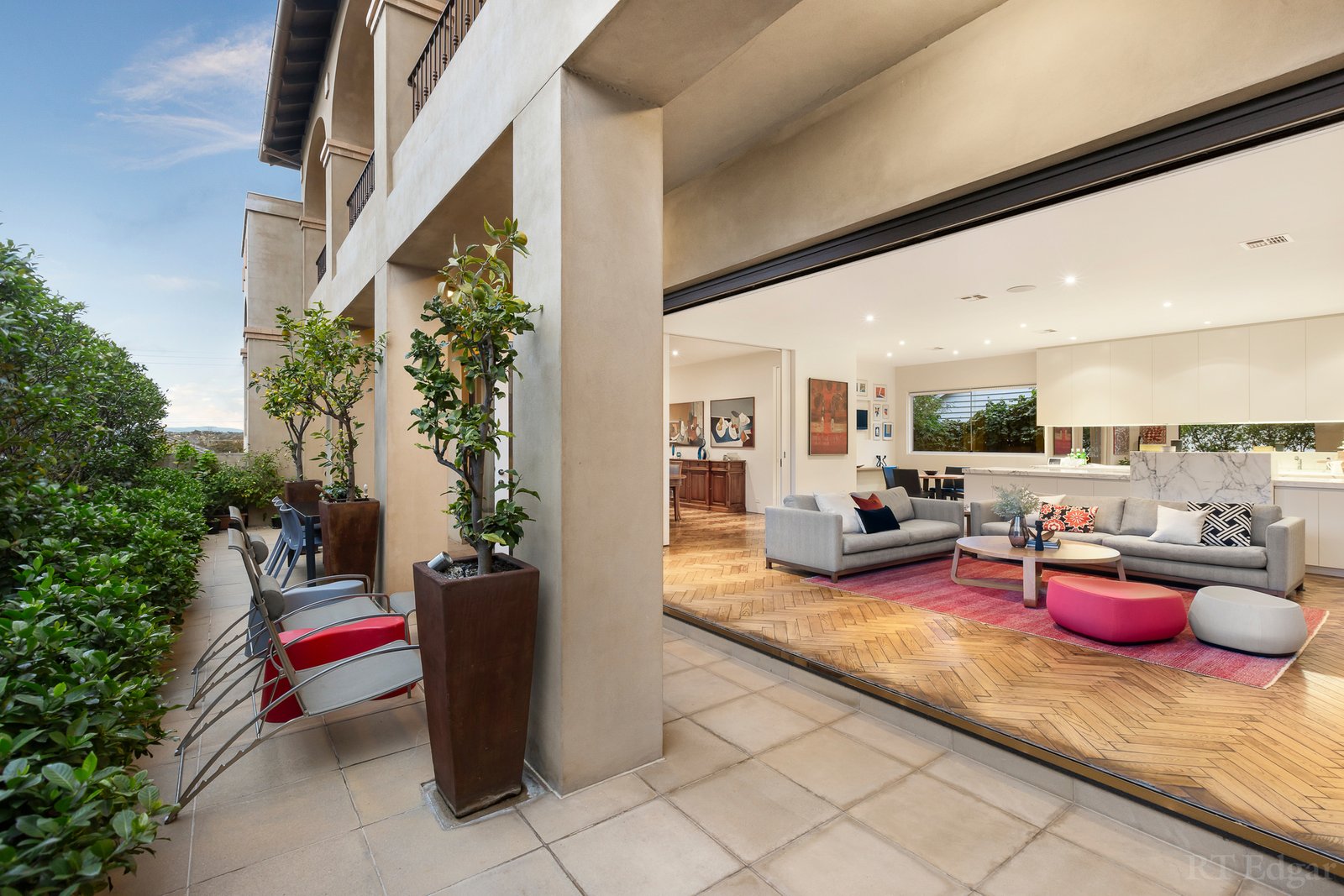 Real Estate and Property in 2A Lawnhill Road, Malvern, VIC