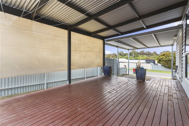 2a Lester Street EAGLEHAWK 8