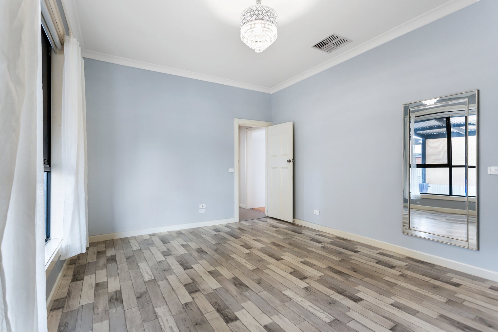 2A Lester Street EAGLEHAWK 8