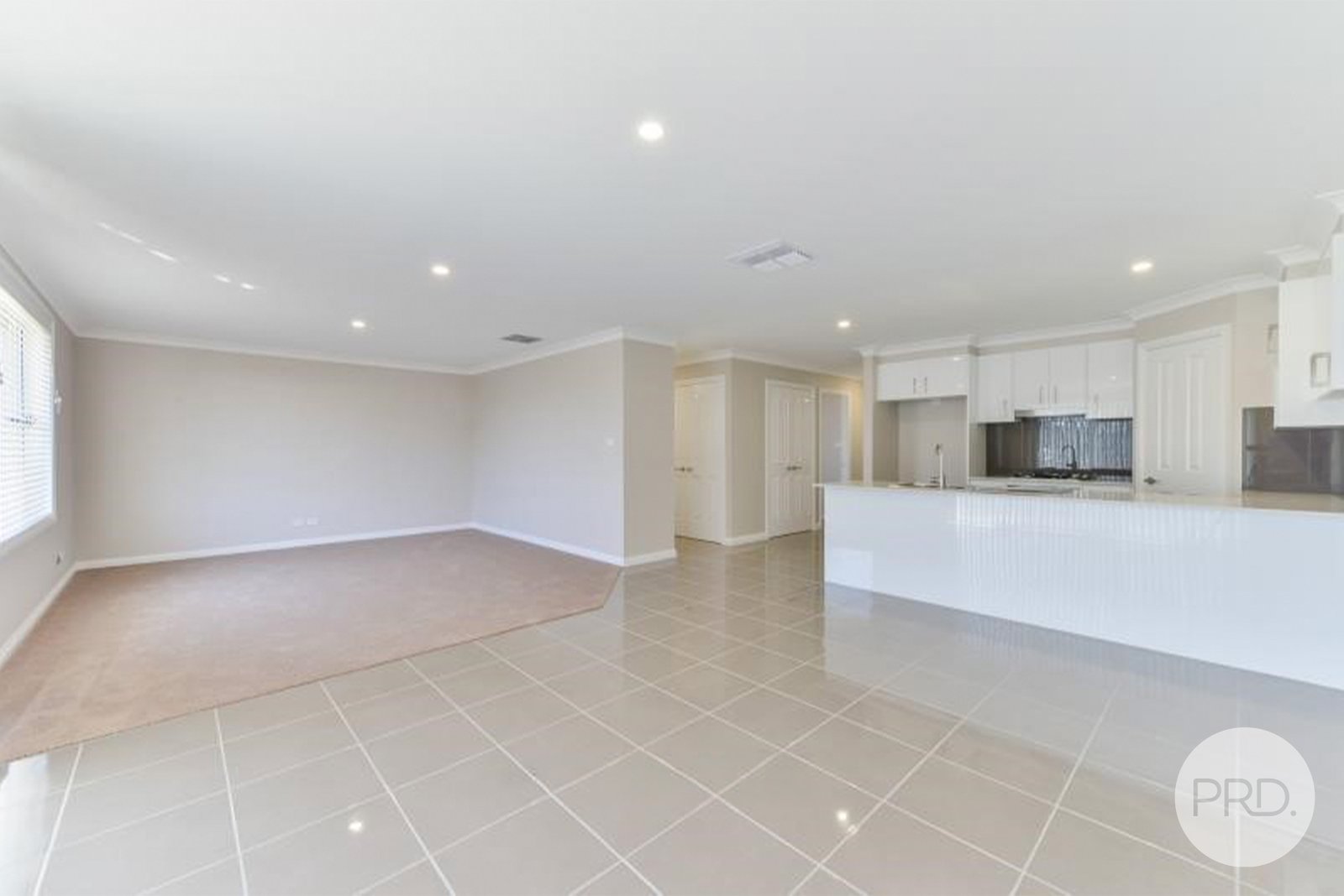 2a Lily Close KOOTINGAL 4