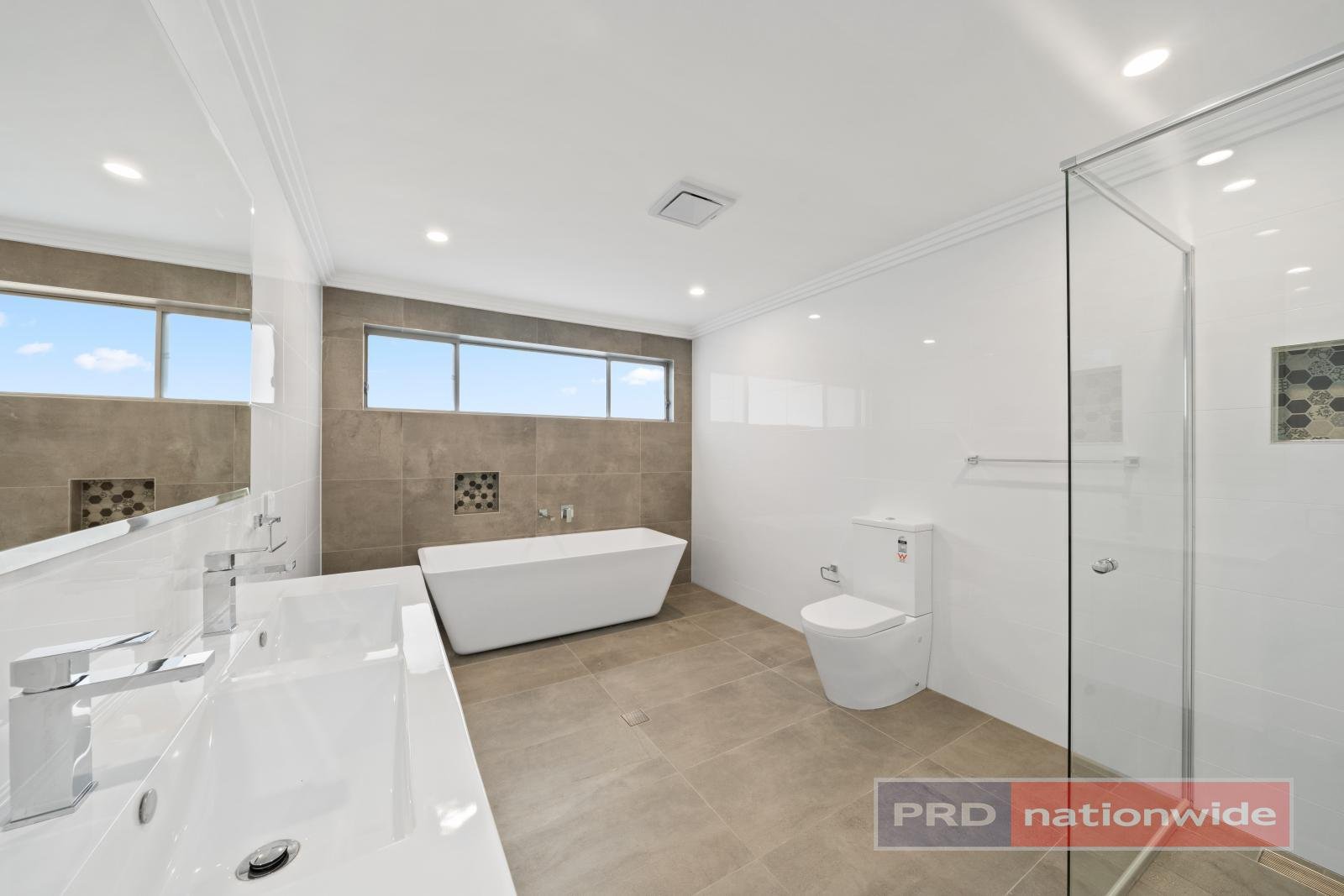2A Mars Street PADSTOW 5