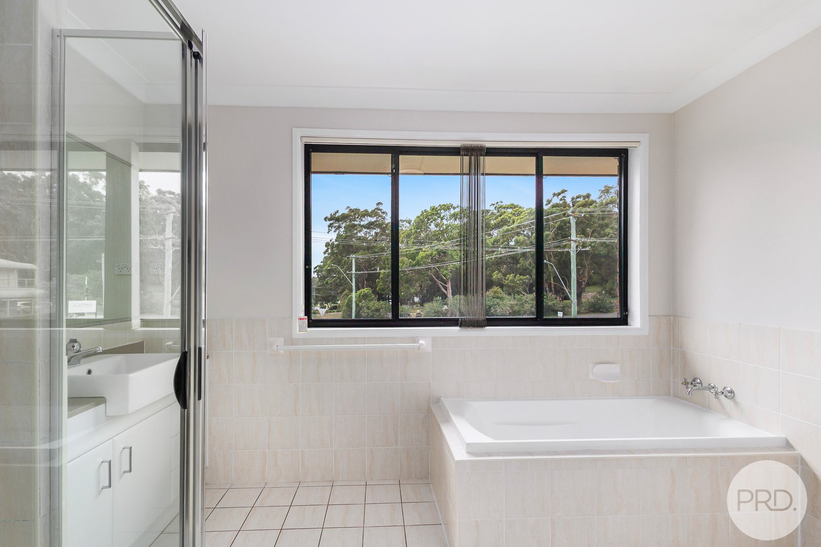 2A Moorooba Crescent NELSON BAY 17