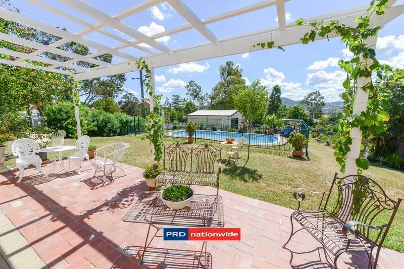 2A Myrene Avenue TAMWORTH 8