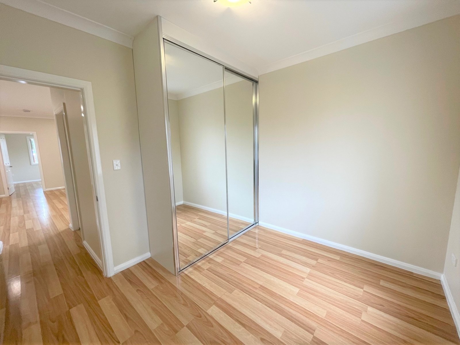 2A Nielsen Avenue CARLTON 4