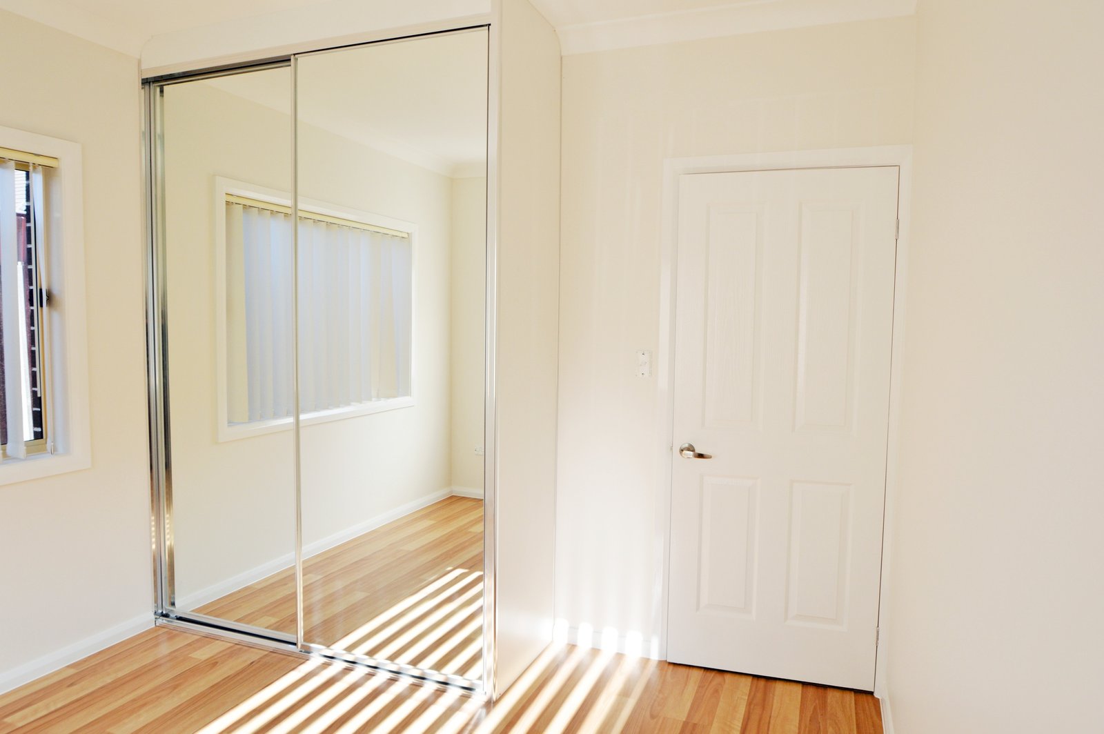 2A Nielsen Avenue CARLTON 3