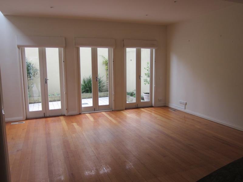Gallery: 2A Nimmo Street
